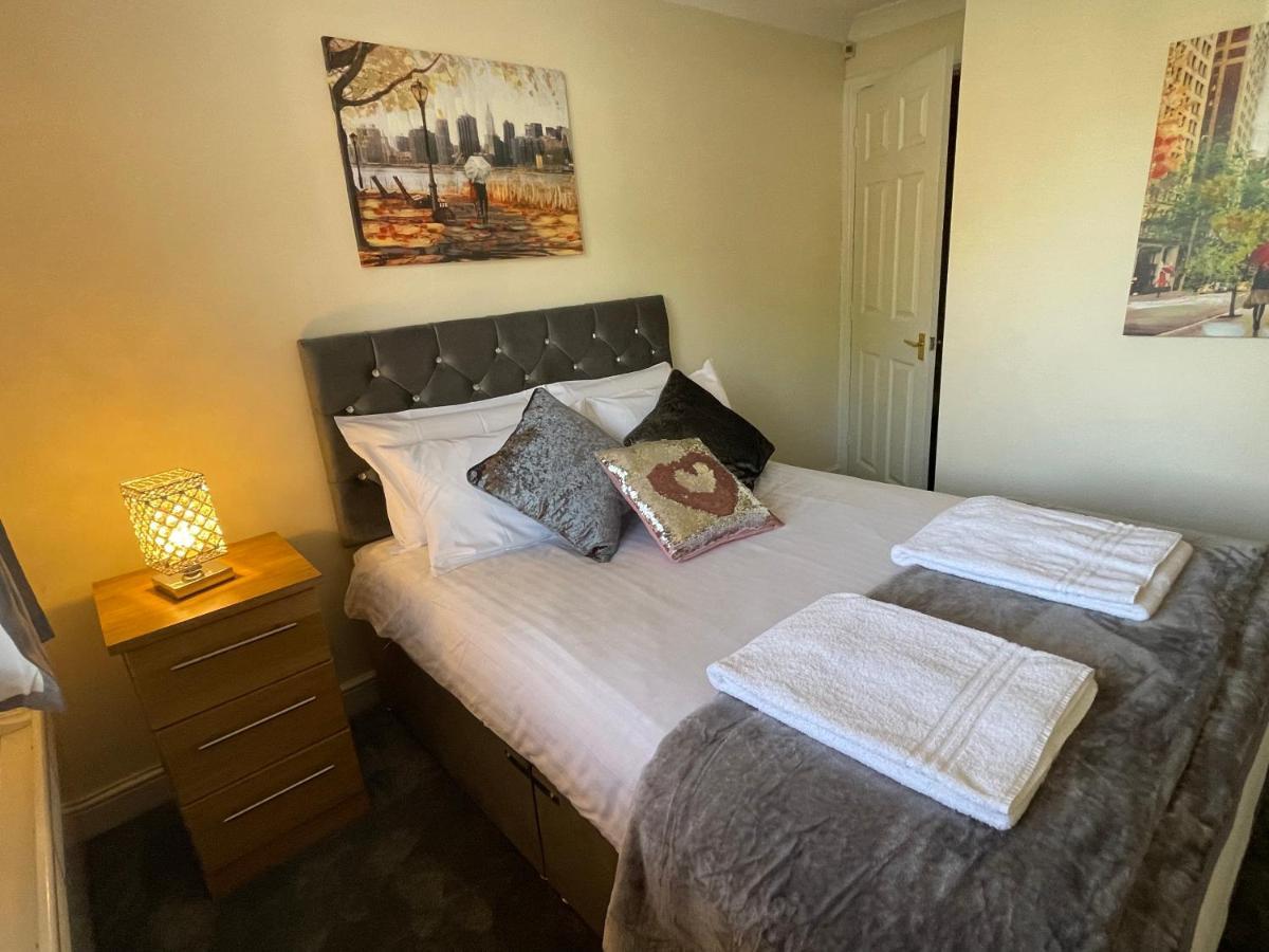 The Regency Entire 1 Bedroom Flat Accomodation Leicester Esterno foto