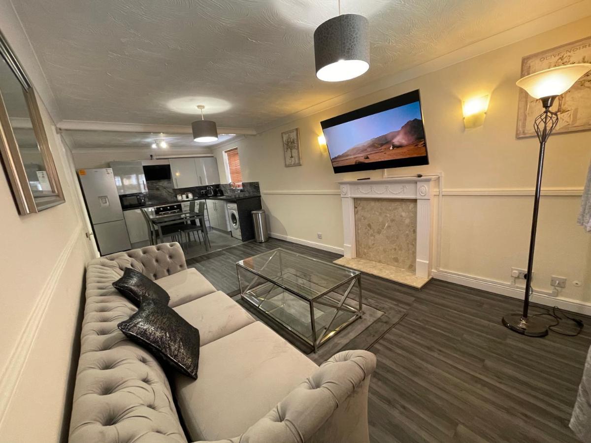 The Regency Entire 1 Bedroom Flat Accomodation Leicester Esterno foto